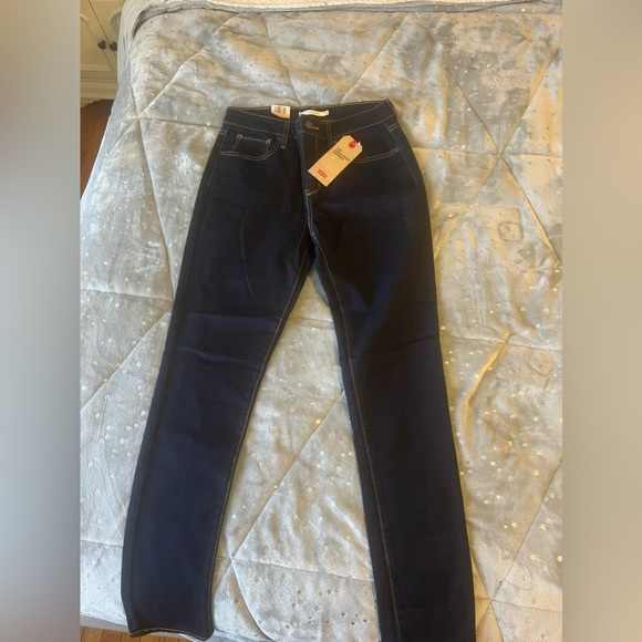 Levi’s skinny jeans - Picture 1 of 5